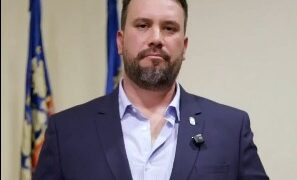 Compromís desaparece del Ajuntament de Burriana tras la fuga de sus dos concejales al grupo de no adscritos