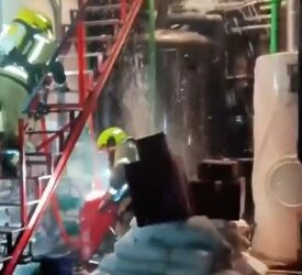 Un incendio en la sala de calderas del Hospital General de Valencia moviliza a tres parques de bomberos