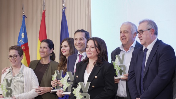 La música como medicina del alma: Músicos por la Salud se alza con el Premio a la Responsabilidad Social 2025 1 La música como medicina del alma: Músicos por la Salud se alza con el Premio a la Responsabilidad Social 2025