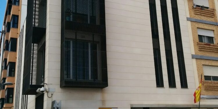 Tragedia en Catarroja: Una disputa por ruidos termina en un asesinato a sangre fría entre vecinos