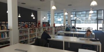Valencia refuerza el apoyo al estudiante: cinco bibliotecas municipales abrirán 24 horas en exámenes