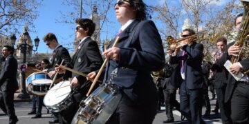 18 bandas de música y una formación femenina histórica para amenizar la espera de les 'mascletaes'