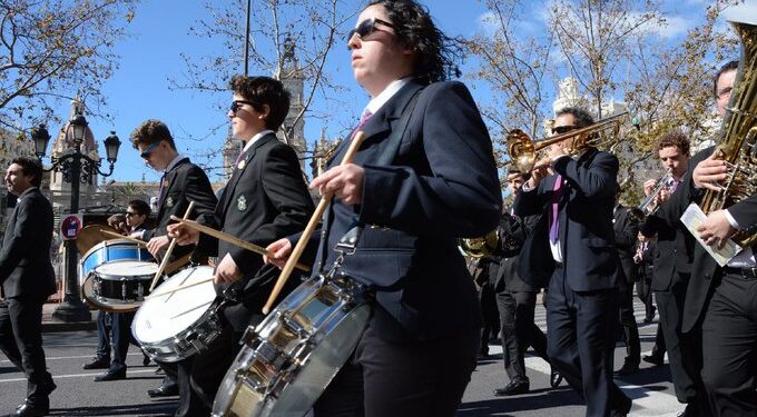 18 bandas de música y una formación femenina histórica para amenizar la espera de les 'mascletaes' 1 18 bandas de música y una formación femenina histórica para amenizar la espera de les 'mascletaes'