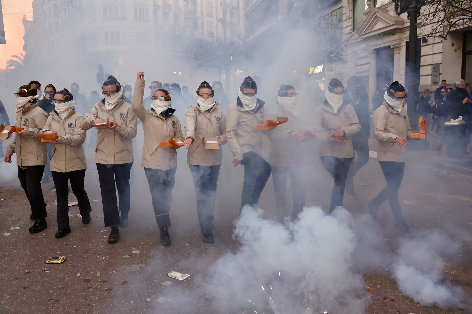 La Macrodespertà marca el inicio de las Fallas 2026. Valencia despierta bajo el estruendo del "trons de bac" 11 IMG 8302