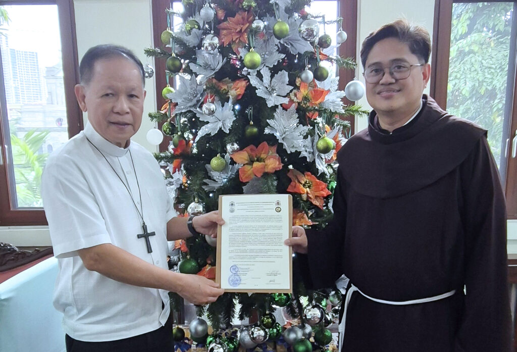 La Basílica de la Virgen establece un vínculo espiritual con el Santuario Nacional Nuestra Señora de los Desamparados de Manila (Filipinas) 2 La Geperudeta en Oriente el vinculo centenario que une Valencia y Manila bajo una misma devocion 2