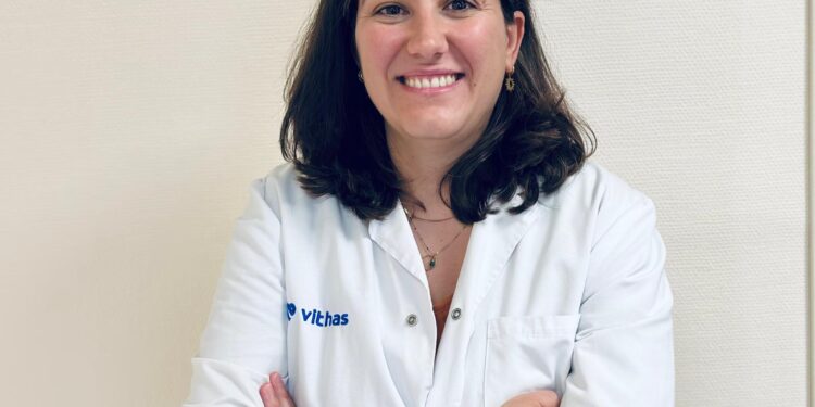 Experta de Vithas advierte que los problemas digestivos podrían ser un desencadenante clave en las migrañas