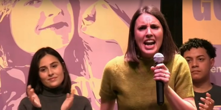 Irene Montero se destapa: del permiso de residencia a la papeleta electoral