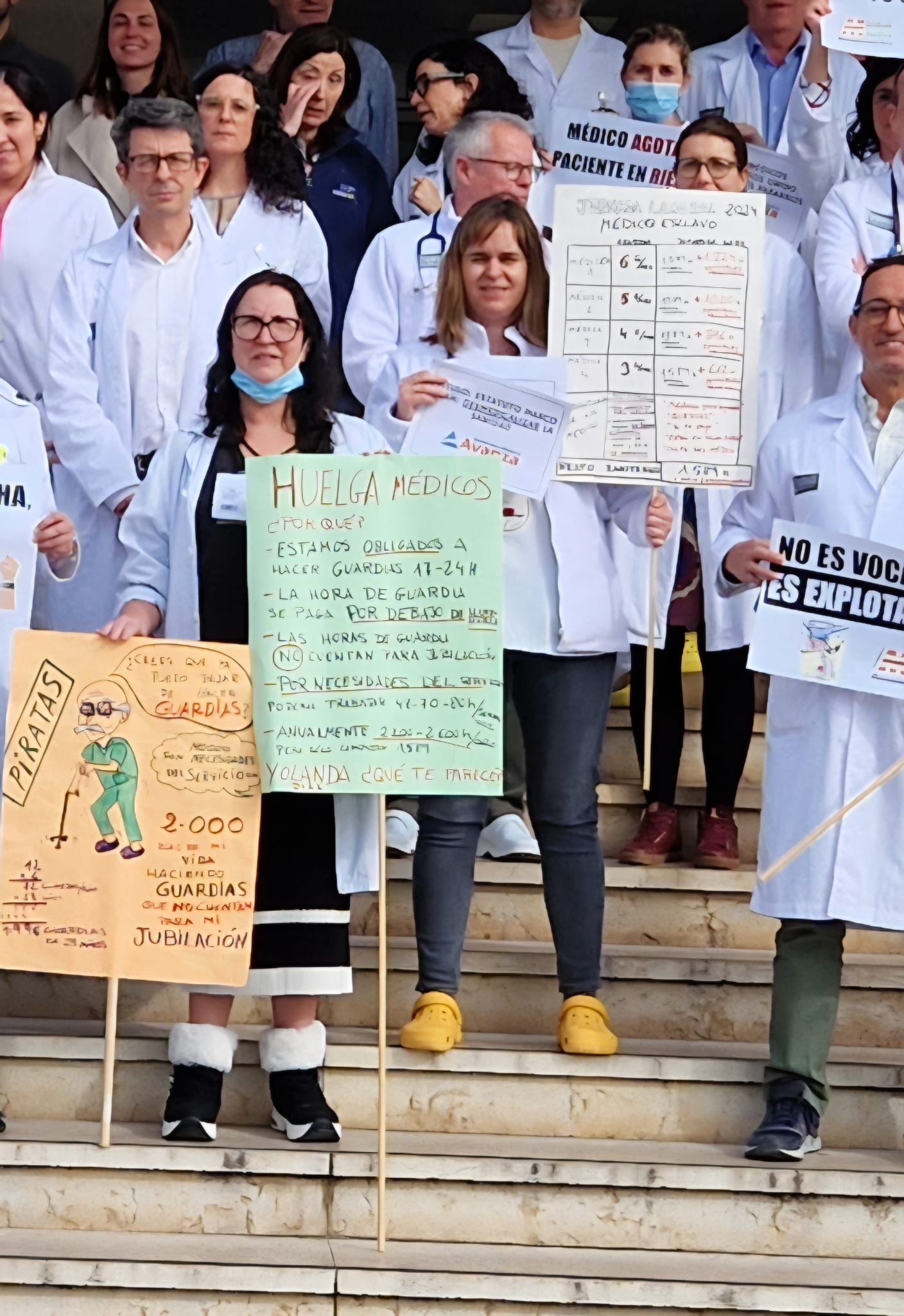Los médicos mantienen el pulso al Sistema Nacional de Salud: "Estamos maltratados y agotados" 3 WhatsApp Image 2026 02 18 at 11.59.03