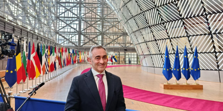 Barrachina defiende una PAC post 2027 con financiación suficiente y estabilidad comercial para proteger las rentas agrarias 1 barrachina Mediana