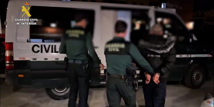 La Guardia Civil detiene al ladrón de combustible de la AP-7