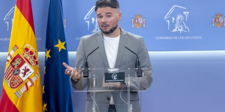 Lo Rat Penat recorda a Rufián que els valencians no som ni serem “països catalans”