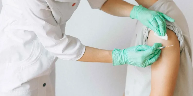 El sarampión reaparece en un entorno laboral de Alicante con 16 contagios confirmados