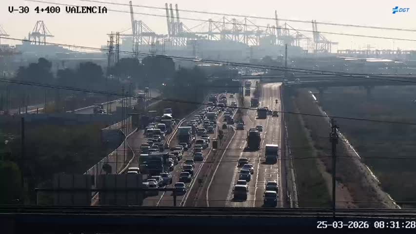Más de 50km de retenciones por obras que cortan la Pista de Silla. Caos absoluto en el área metropolitana valenciana 4 182