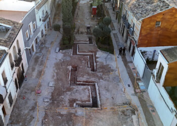 Hallazgo histórico en Manises: descubren una "zanja-refugio" de la Guerra Civil bajo la Plaza Corazón de Jesús