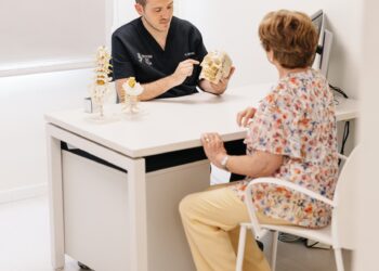 La radiofrecuencia mejora el dolor cervical y lumbar por artrosis y devuelve calidad de vida a pacientes en Vithas Valencia