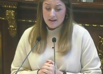 Cisma en el feminismo valenciano: 19 entidades plantan al Ayuntamiento por el "boicot" al 8 de Marzo