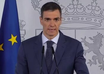 Crisis total en Moncloa: El "plante" de Sumar fuerza un acuerdo ‘in extremis’ tras dos horas de parálisis