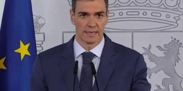 Crisis total en Moncloa: El "plante" de Sumar fuerza un acuerdo ‘in extremis’ tras dos horas de parálisis