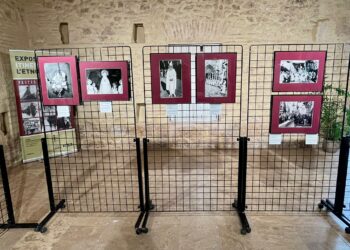 El patrimonio festivo valenciano cobra vida en Rocafort con una exposición de la mano de L’ETNO