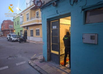 La Guardia Civil desarticula un punto de venta de drogas en Cullera
