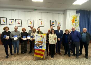 Més de cent persones omplin el Llar Cultural en una gran vesprada per la cultura i les Festes de Benimaclet 4 Més de cent persones omplin el Llar Cultural en una gran vesprada per la cultura i les Festes de Benimaclet