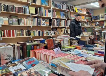Valencia se reencuentra con su memoria de papel: abre la 49ª Feria del Libro Antiguo y de Ocasión