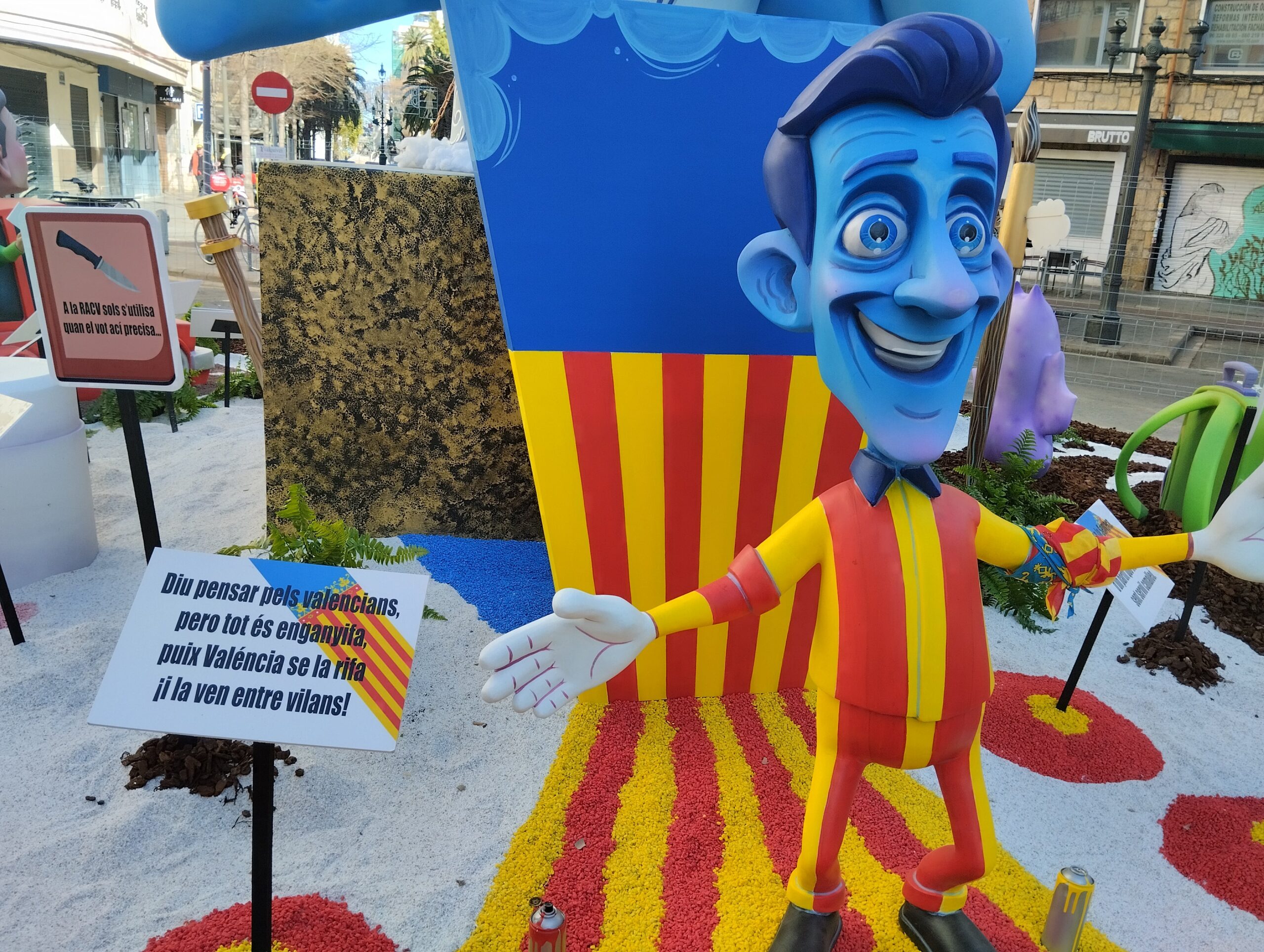 Llistat de premis del Casal Bernat i Baldoví a les Falles de Valéncia 2026 12 HDoRzrSWYAAnZNZ scaled