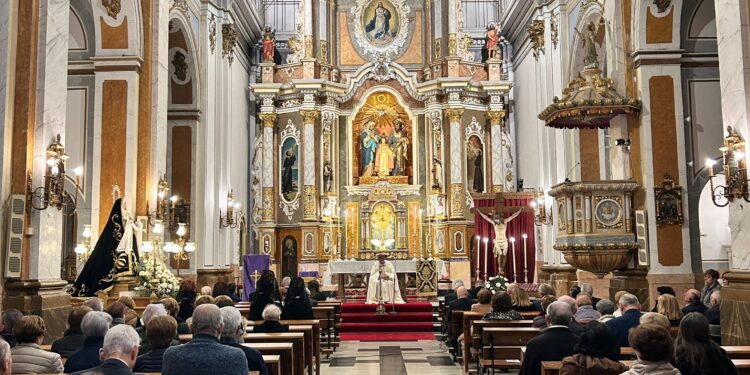 Gran èxit de la velada poètica en honor de la Mare de Deu dels Dolors feta pels poetes valencians