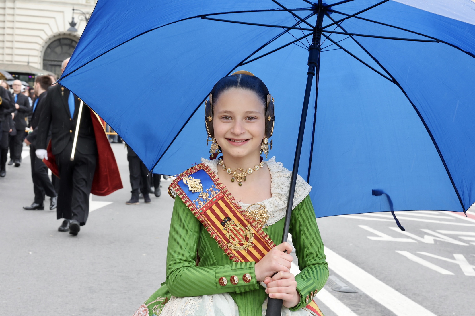 La pólvora desafía al cielo: Pirotecnia Nadal Martí firma una 'mascletà' para el recuerdo bajo la lluvia 2 IMG 0763