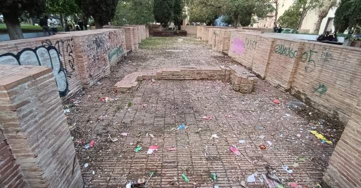 Valencia: carpa, caos y Casal; la ciudad sitiada que olvida su historia