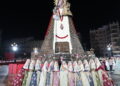 La Fallera Mayor Infantil entró pasadas las 2:30h en la plaza de la Virgen y la Ofrenda acabó pasadas las 3 de la madrugada