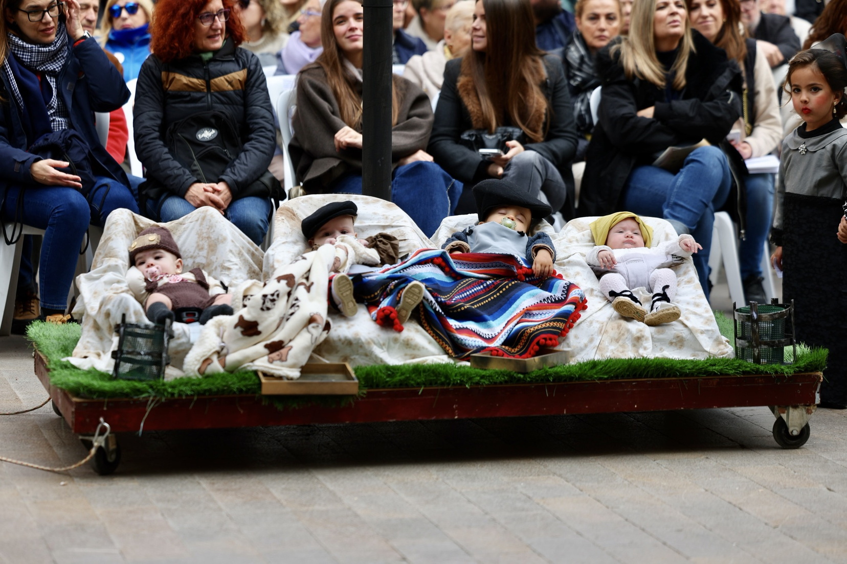 El Carmen recupera su esencia: la infancia rinde tributo a las raíces falleras con el Cant de l'Estoreta 5 IMG 3474