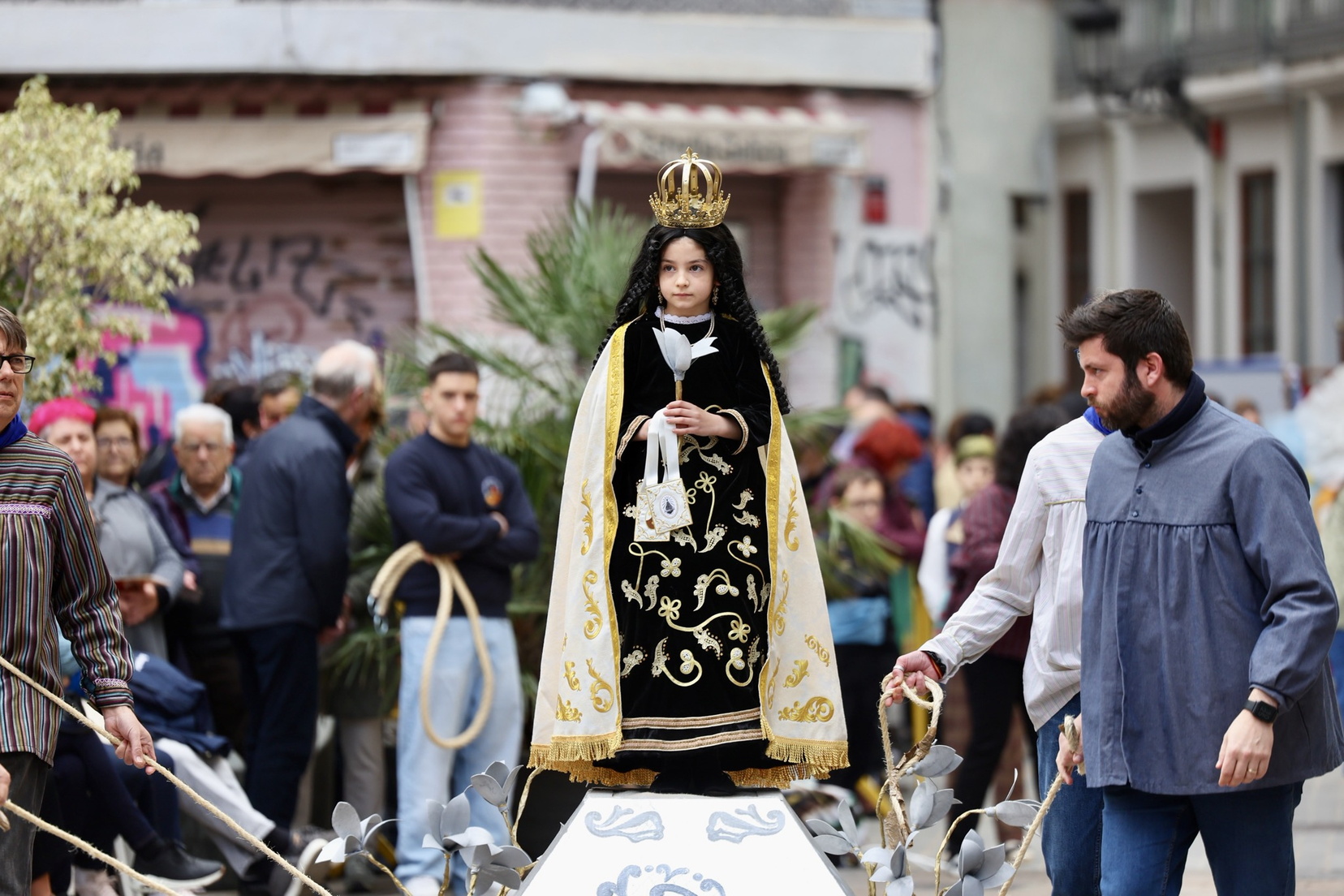 El Carmen recupera su esencia: la infancia rinde tributo a las raíces falleras con el Cant de l'Estoreta 7 IMG 3478