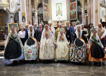 El fervor de San José une a las tres capitales en la Catedral de Valencia