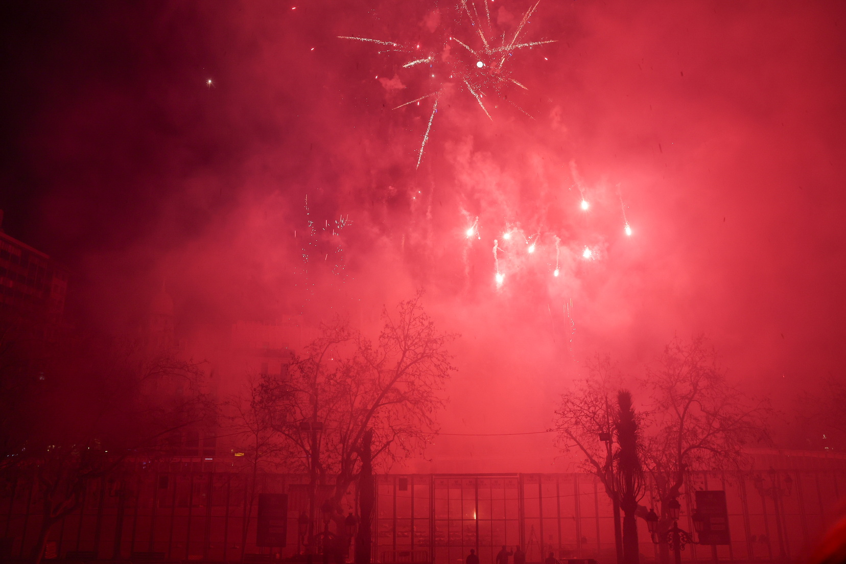 La pólvora de Pirotecnia Crespo conquista la noche valenciana con el espectáculo "Estrellas en el cielo" 2 IMG 9813