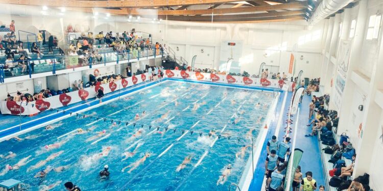 Bétera se convierte en el epicentro del salvamento nacional con un nuevo récord de participación