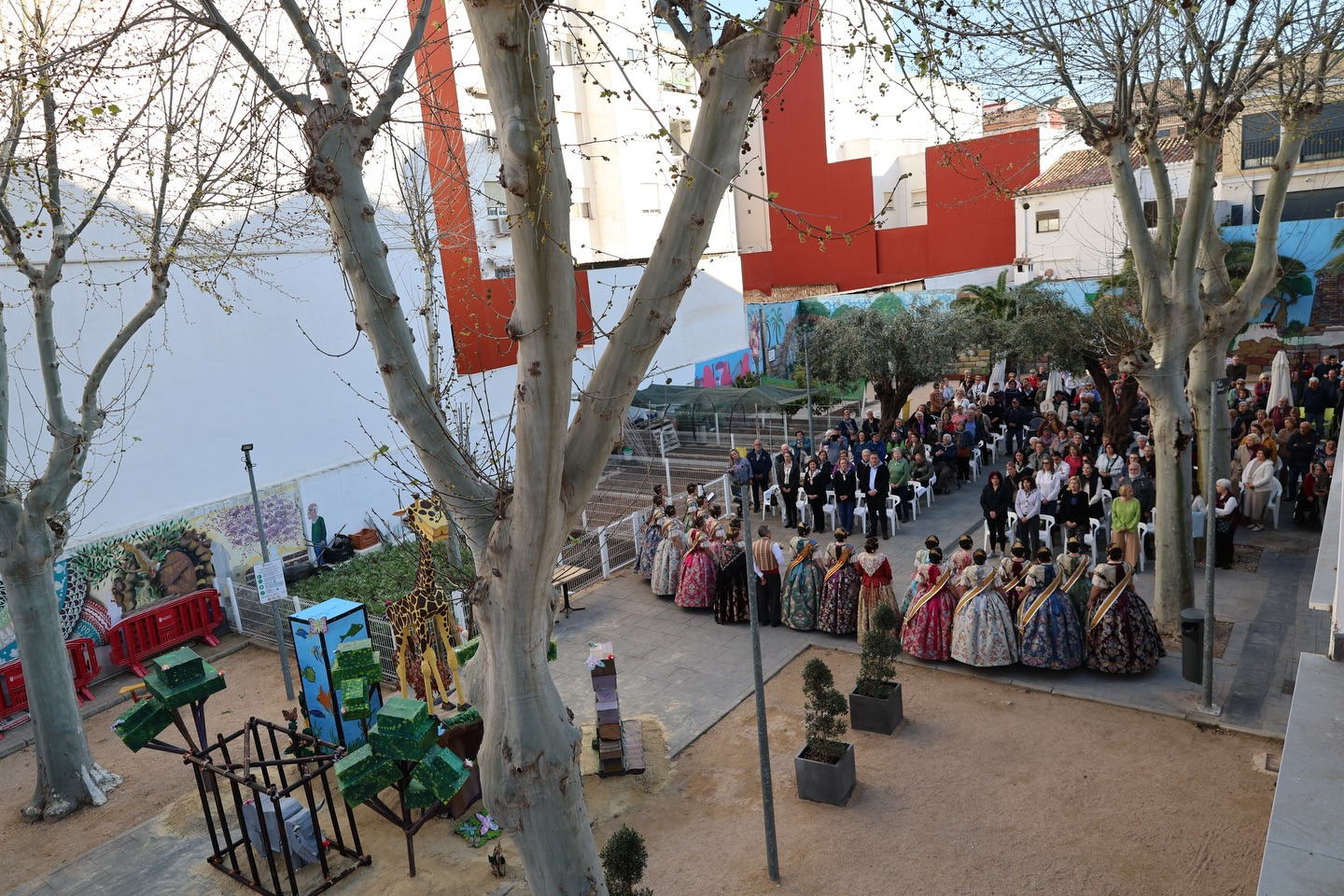 Torrent rinde homenaje a sus mayores en una emotiva jornada previa a las Fallas 2026 5 WhatsApp Image 2026 03 17 at 11.11.03