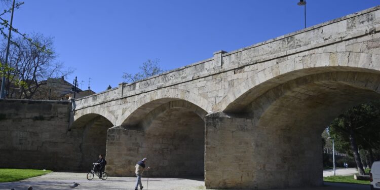 Valencia activa la recuperación de sus puentes históricos tras más de una década de advertencias del Síndic 1 Valencia activa la recuperación de sus puentes históricos tras más de una década de advertencias del Síndic