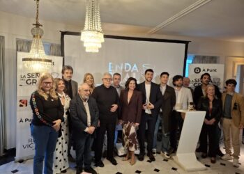 Valencia redescubre su reliquia más universal: À Punt estrena 'La senda del Grial'