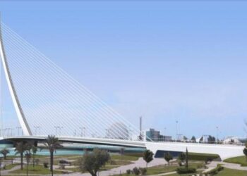 Valencia invertirá de 746.000 euros para reparar el Puente del Assut de l'Or conocido popularmente como "El Jamonero"