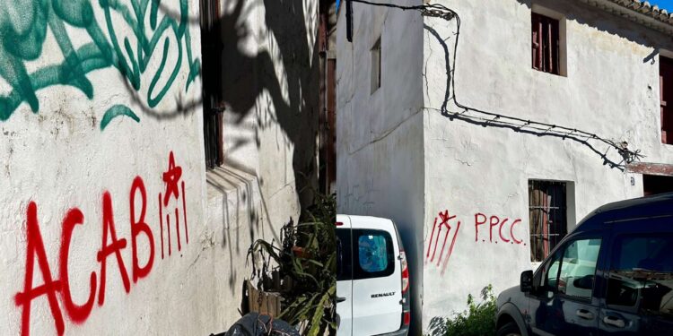 Lo Rat Penat condena les pintades delictives catalanistes contra les alqueries històriques de Benimaclet 1 Lo Rat Penat condena les pintades delictives catalanistes contra les alqueries històriques de Benimaclet