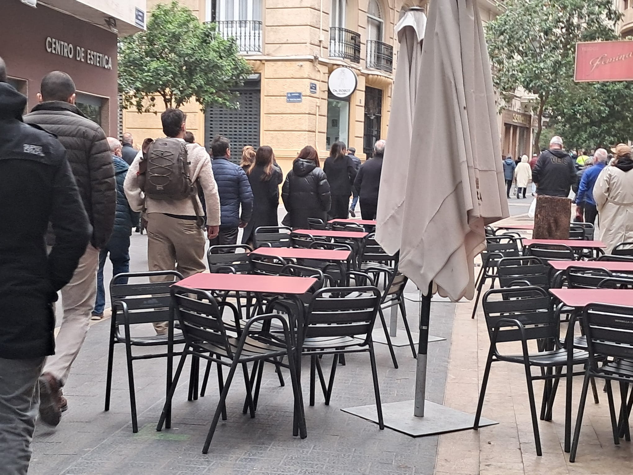 El Plan de Seguridad para les mascletaes de Catalá hace aguas 7 salida mascleta 3