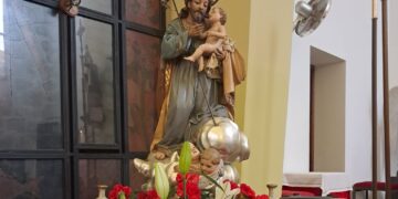 El Legado del Formón y la Llama: Por qué las Fallas son las Fiestas Josefinas
