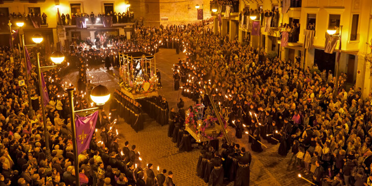 El Gobierno retirará el título de Interés Turístico Nacional a la Semana Santa de Sagunto tras el veto a las mujeres