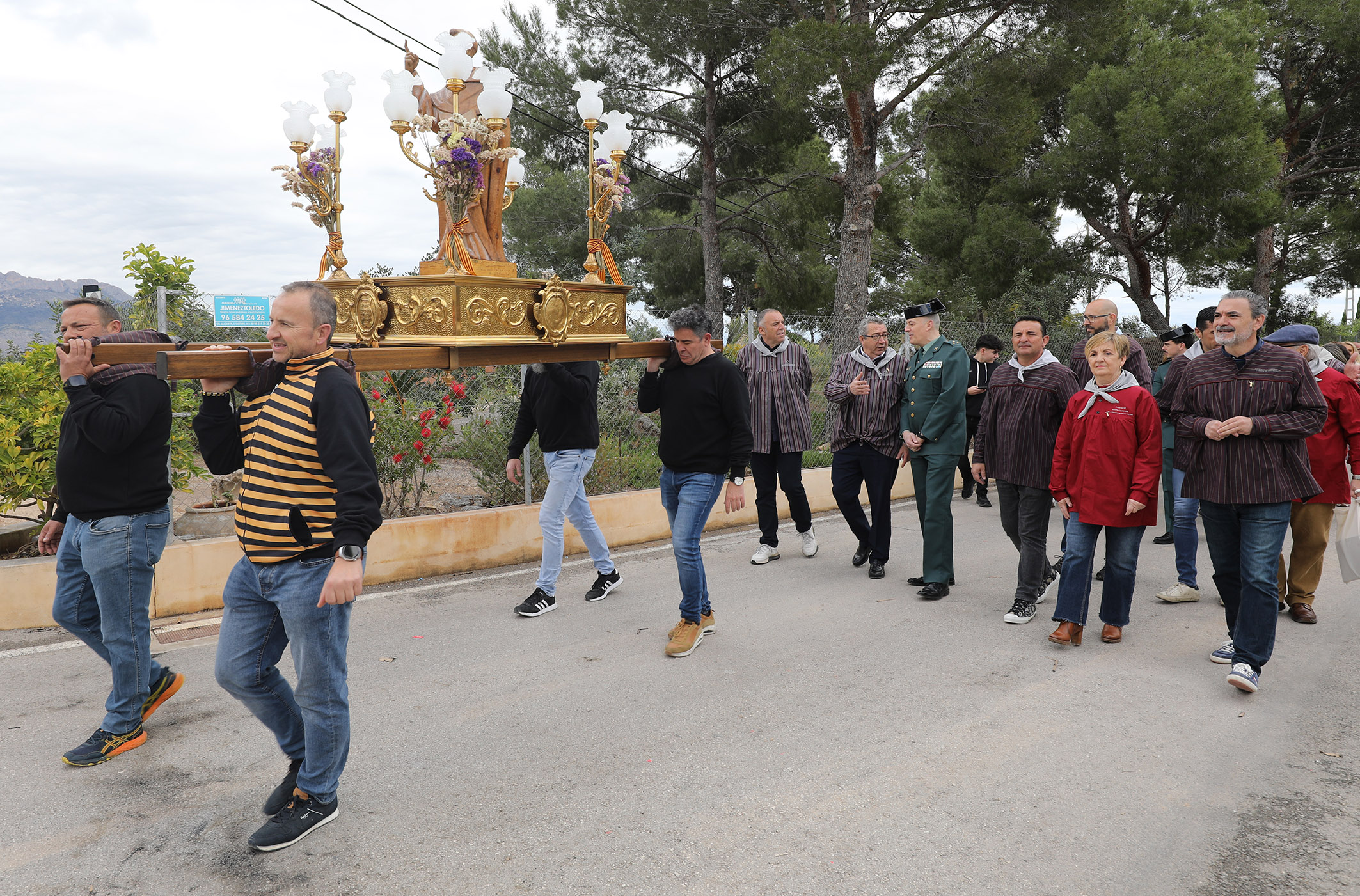 La Romería del Captivador en honor a Sant Vicent Ferrer como eje de unidad institucional en la provincia 3 041326 Fiestas de Sant Vicent Ferrer 03