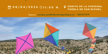El Parque Natural de la Puebla de San Miguel invita a las familias a empinar las cometas