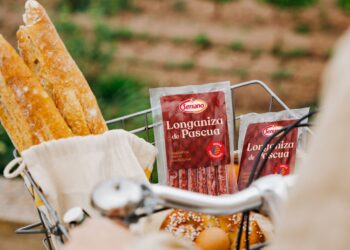 Campana Loganiza de Pascua SERRANO Acting 1 scaled 1