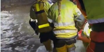 Agónico rescate de un hoAgónico rescate de un hombre por los servicios de Emergencia tras grave accidente en Sot de Cherambre por los servicios de Emergencia tras grave accidente en Sot de Chera