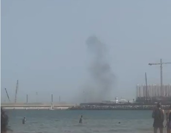 El eco de la metralla en el Puerto: los TEDAX neutralizan una bomba de la Guerra Civil de 50 kilos en Valencia 1 El eco de la metralla en el Puerto: los TEDAX neutralizan una bomba de la Guerra Civil de 50 kilos en Valencia