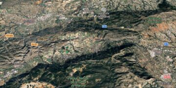 Alerta en la Sierra de Mariola: Declarado un incendio forestal en el término municipal de Agres